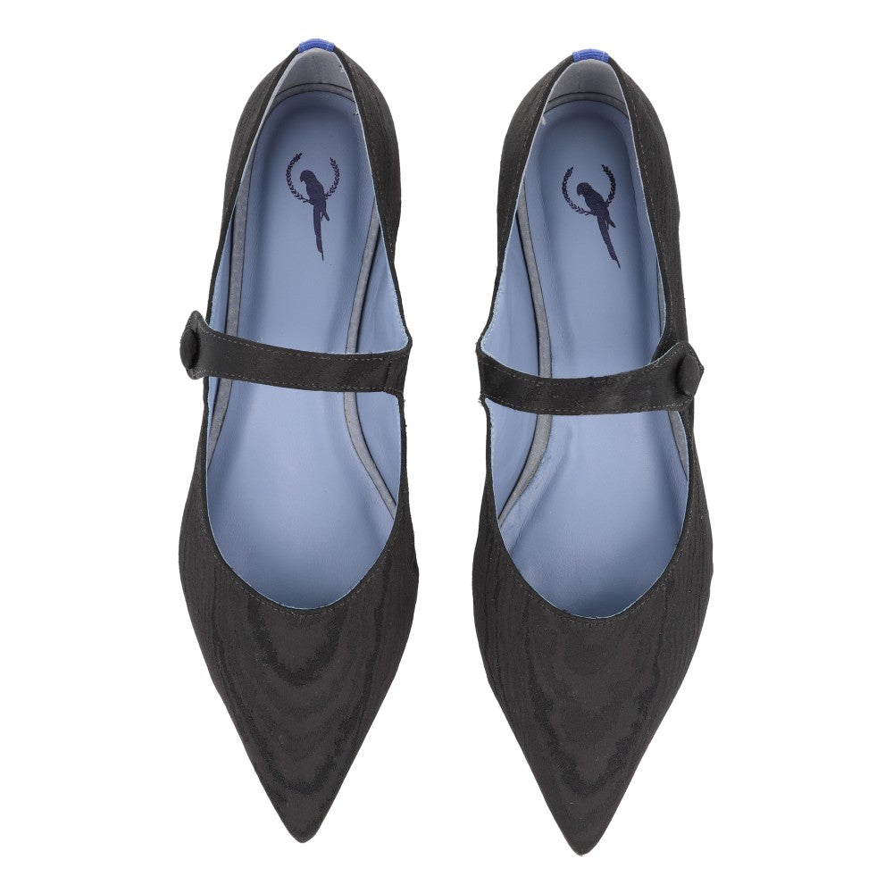 Sapatilha Pointy Preta