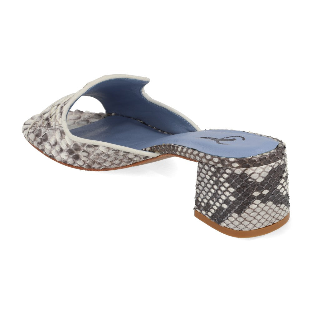 Shower Pump Python Natural