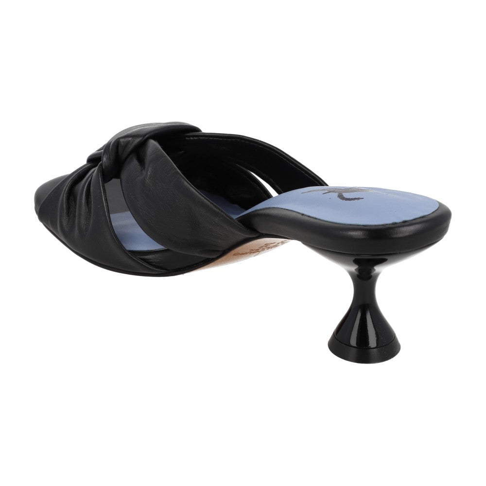 Mule Knot Couro Preto
