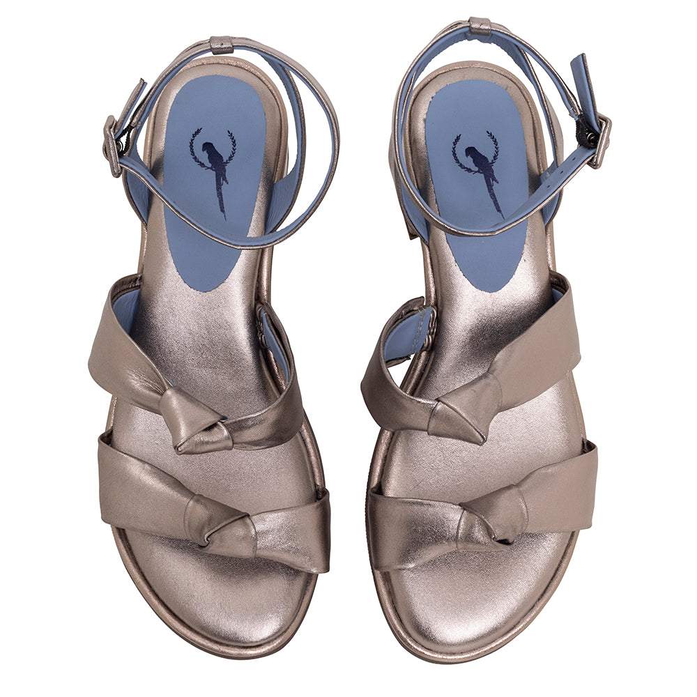 Sandália Ribbon Couro Metalizado Pewter