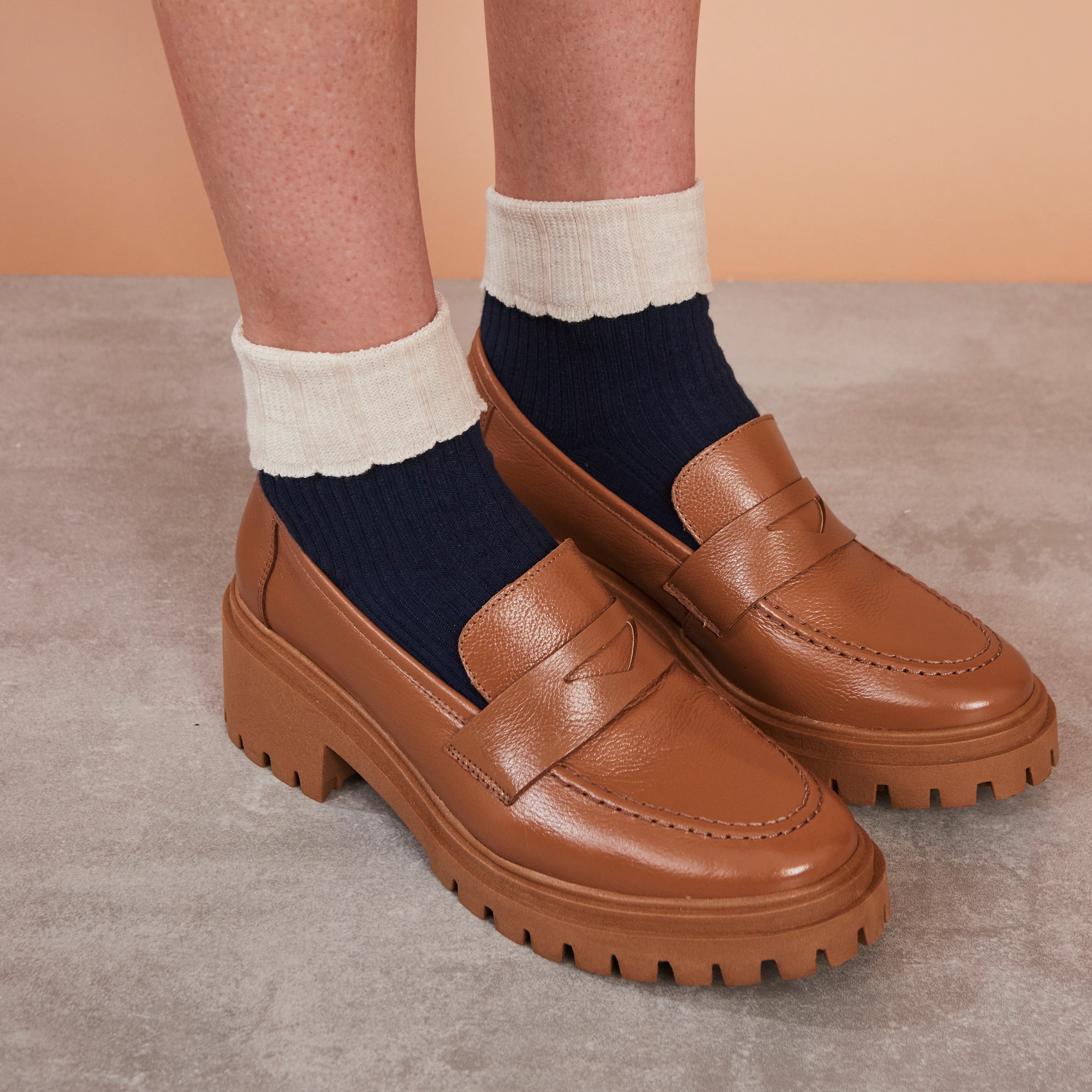 High Loafer Classic Couro Caramelo