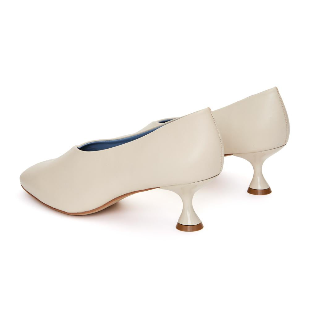 Scarpin Royal Couro Off White