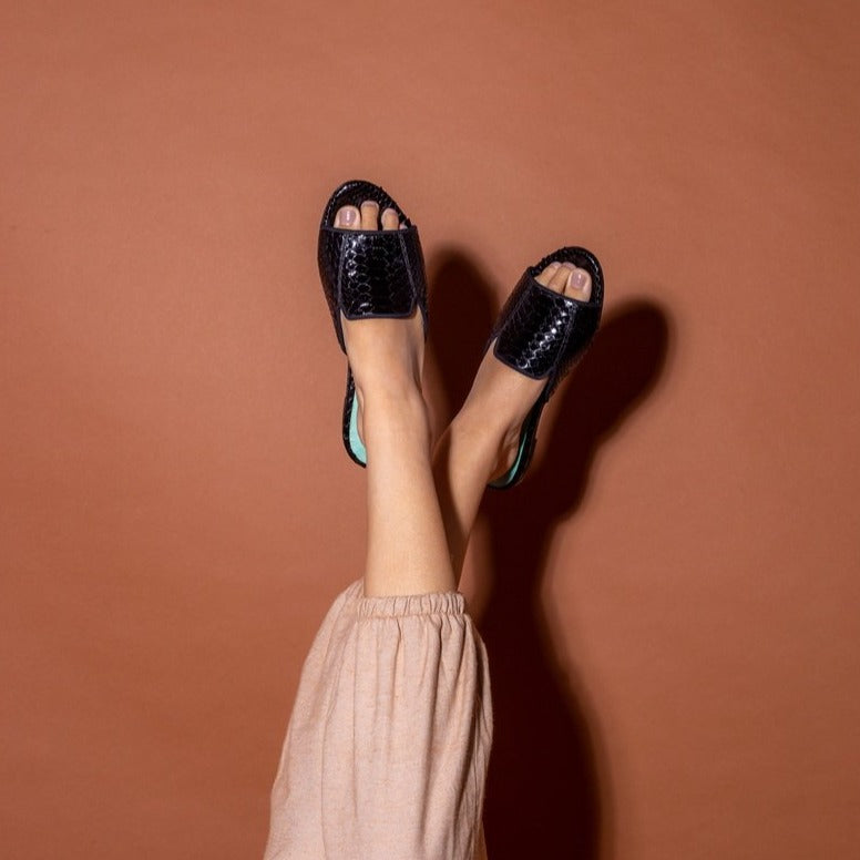 Rasteira Shower Flat Python Preto